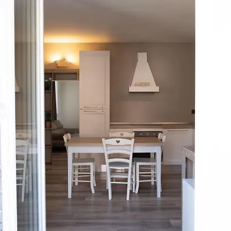 Ava - In The Center Camonica Valley *